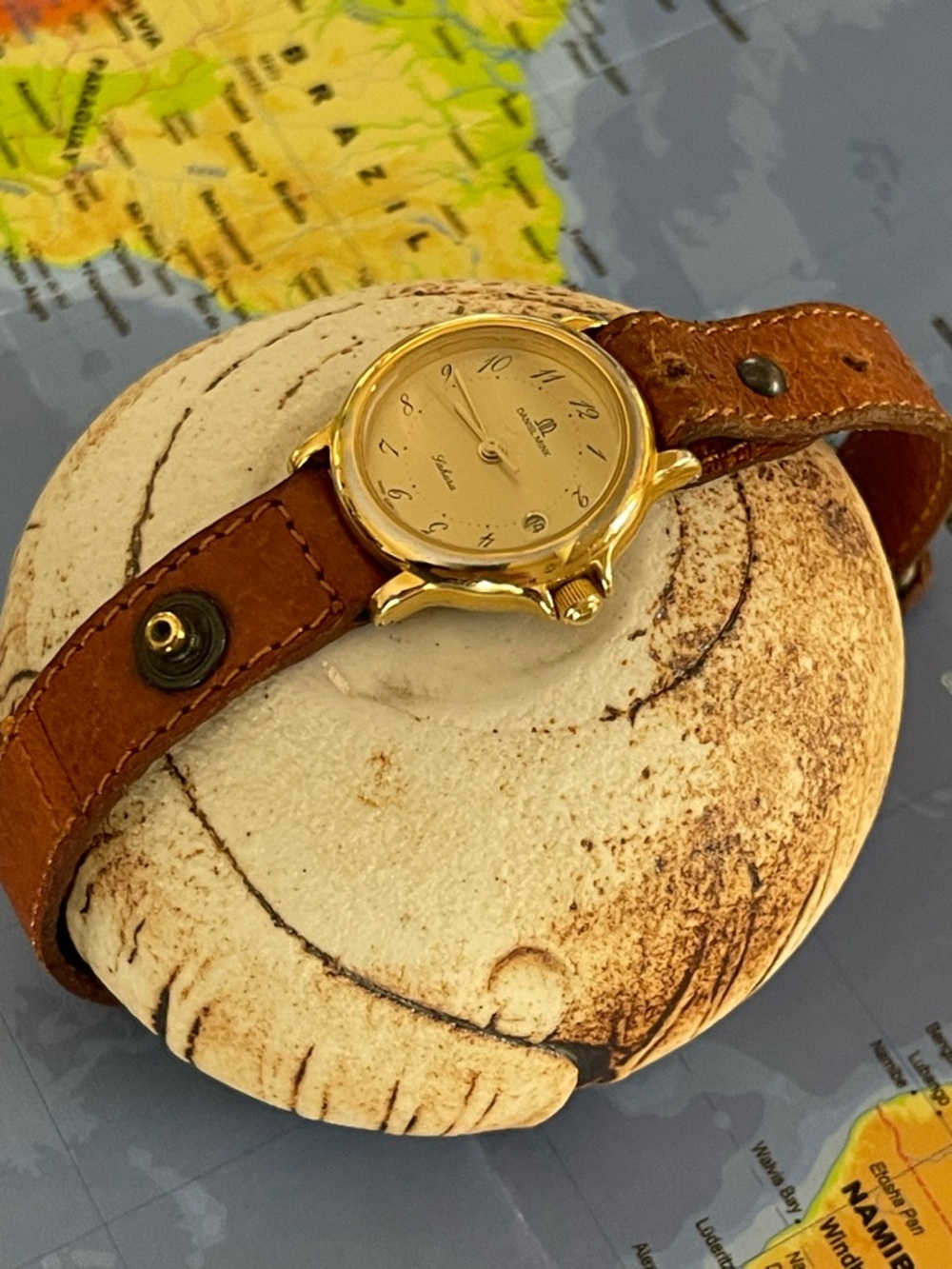 Daniel Mink Gold “Sahara” Swiss Quartz Watch with original leather band. EUC - Picture 2 of 13